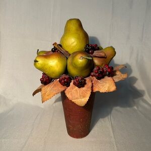 VTG artificial fruit arrangement 1970s, faux pears, berries & leaves